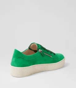 Amelia Verde Beige Suede Sneakers