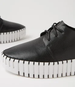 Batu Black White Leather Sneakers