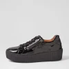 Carmelia Schwarz Patent Leather Sneakers