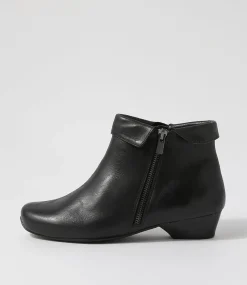Cathal Xw Black Leather Ankle Boots