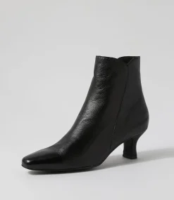 Cheza Black Leather Ankle Boots