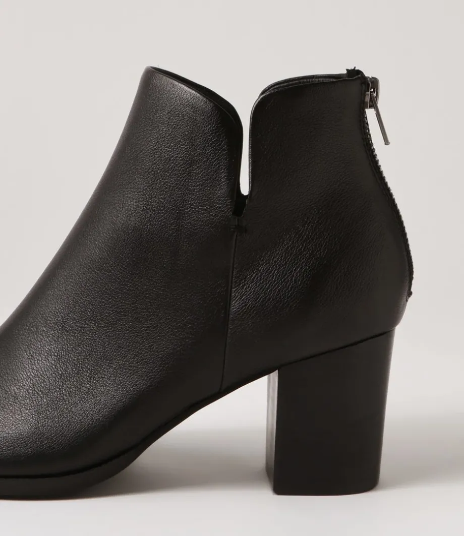 Duriel Black Leather Ankle Boots