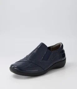 Java Xf Navy Patent Leather Flat Shoes