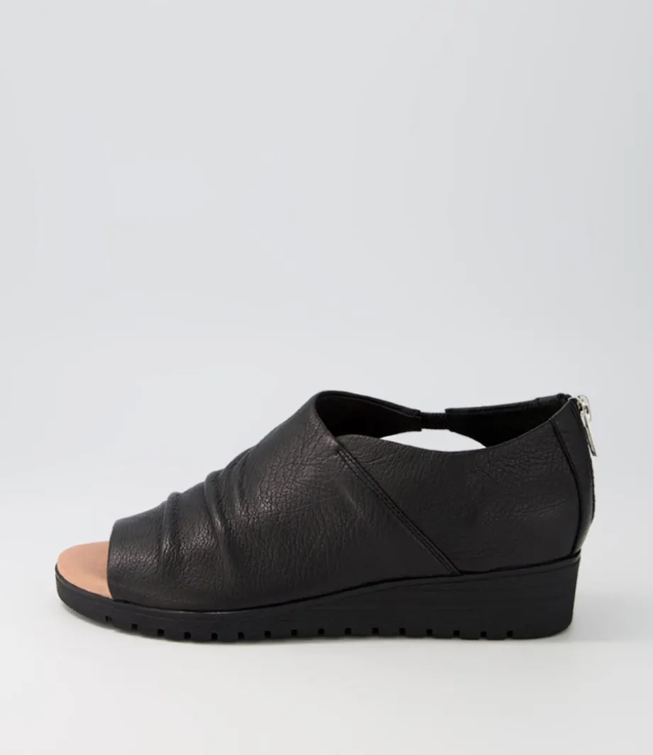 Macerio Black Leather Sandals Bs