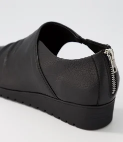 Macerio Black Leather Sandals Bs