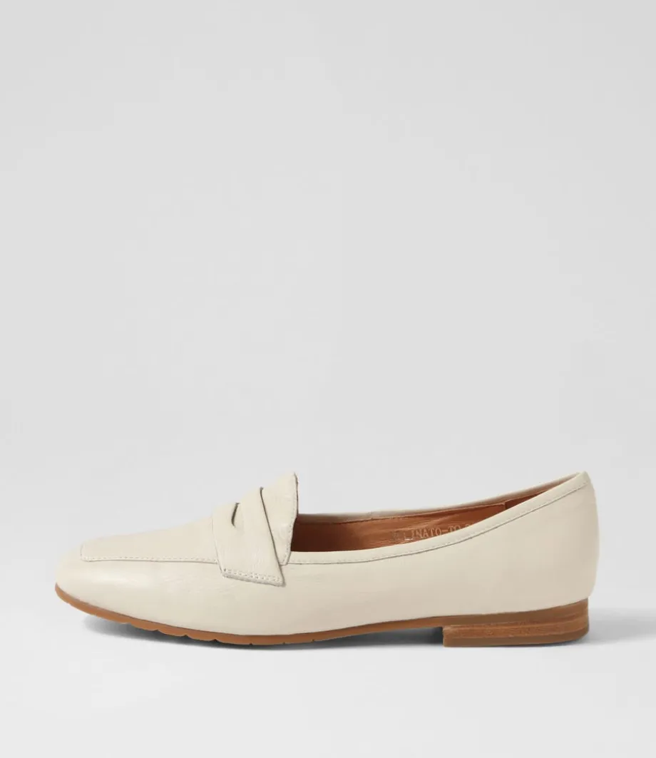 Melinato Almond Leather Loafers