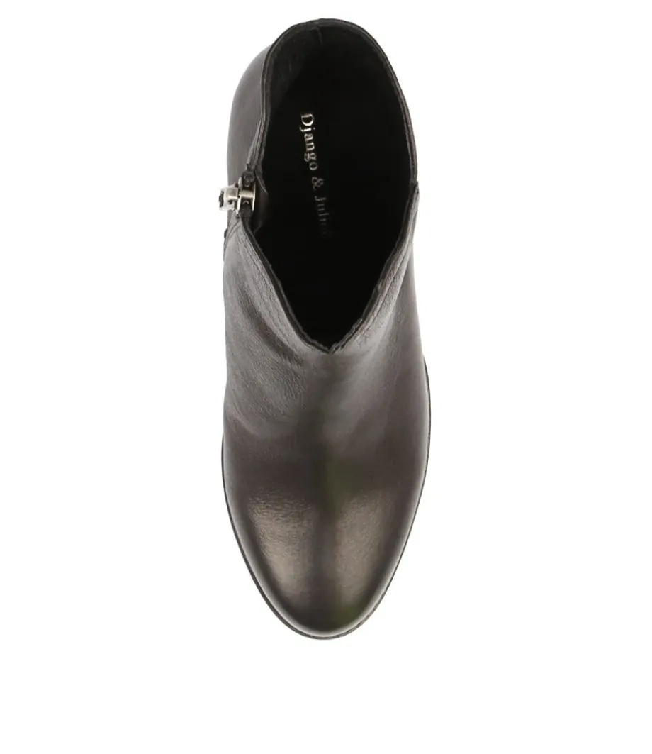 Mockas Black Leather