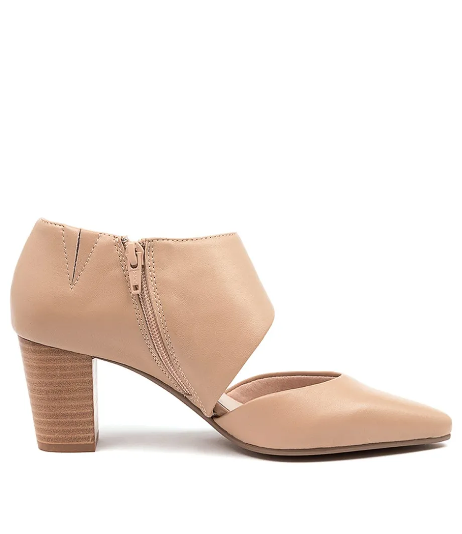 Naja Su Nude Leather
