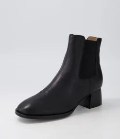 Noyce Black Leather Chelsea Boots
