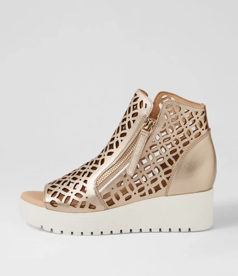 Olizzi Champagne White Leather Sandals