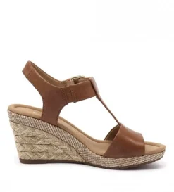 Pia Peanut Leather