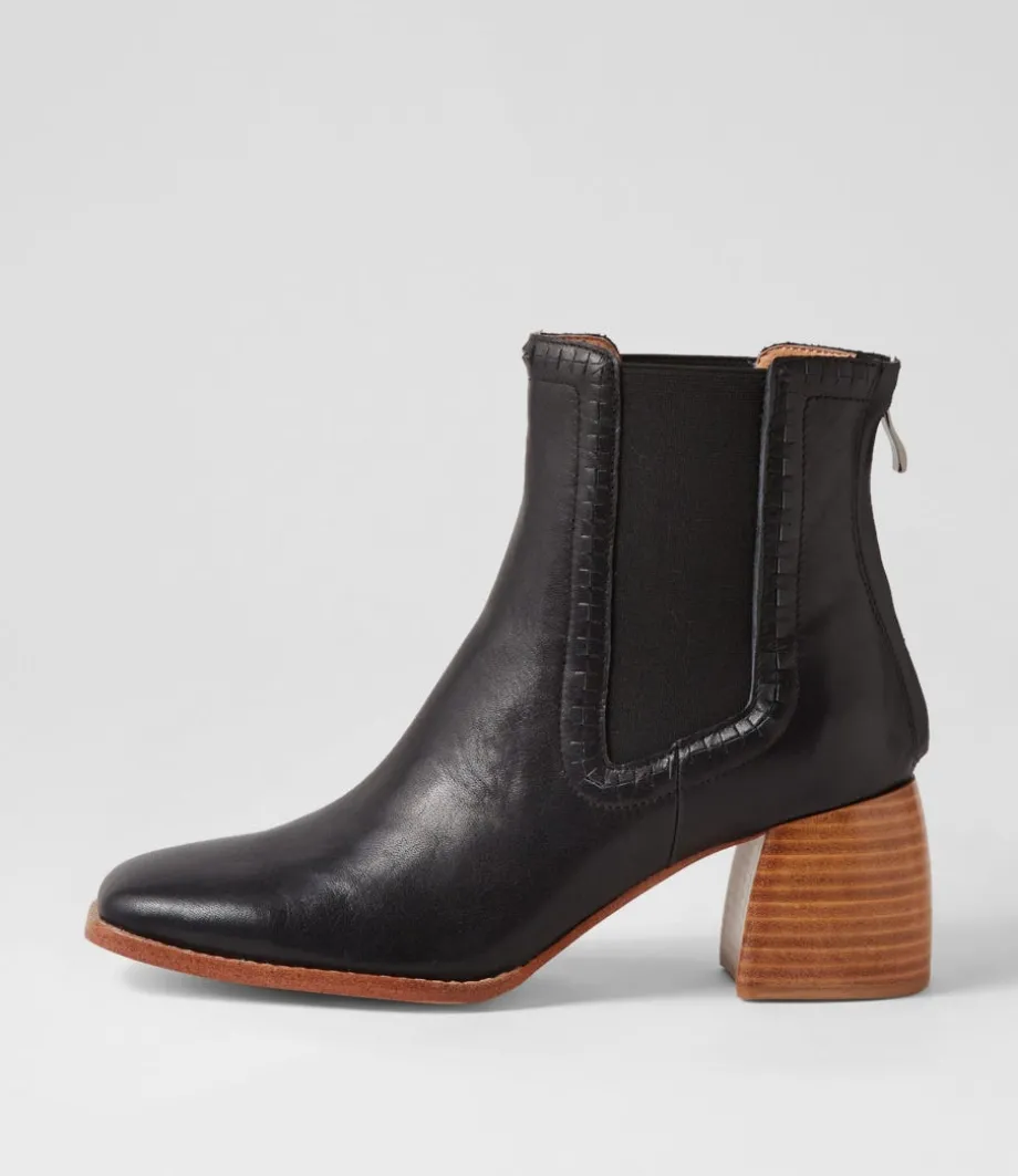 Played Black Natural Leather Chelsea Boots