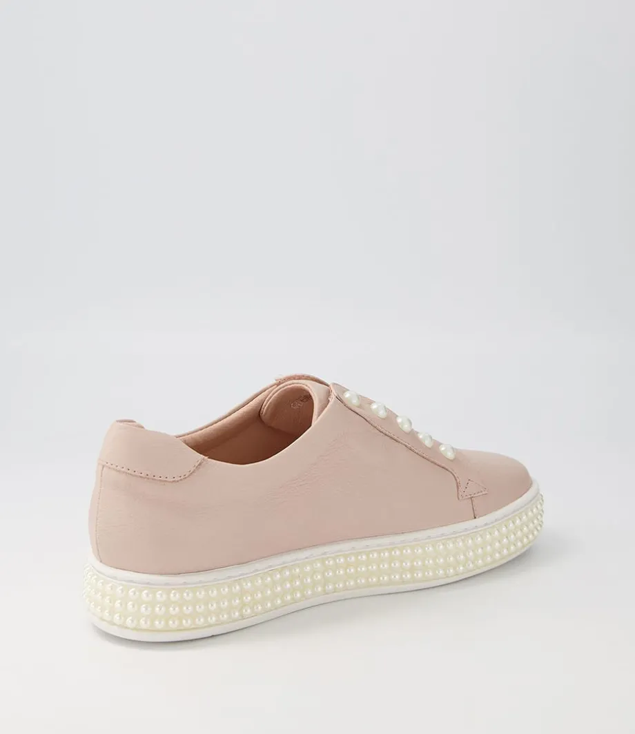 Quempo Dusty Pink Leather Sneakers