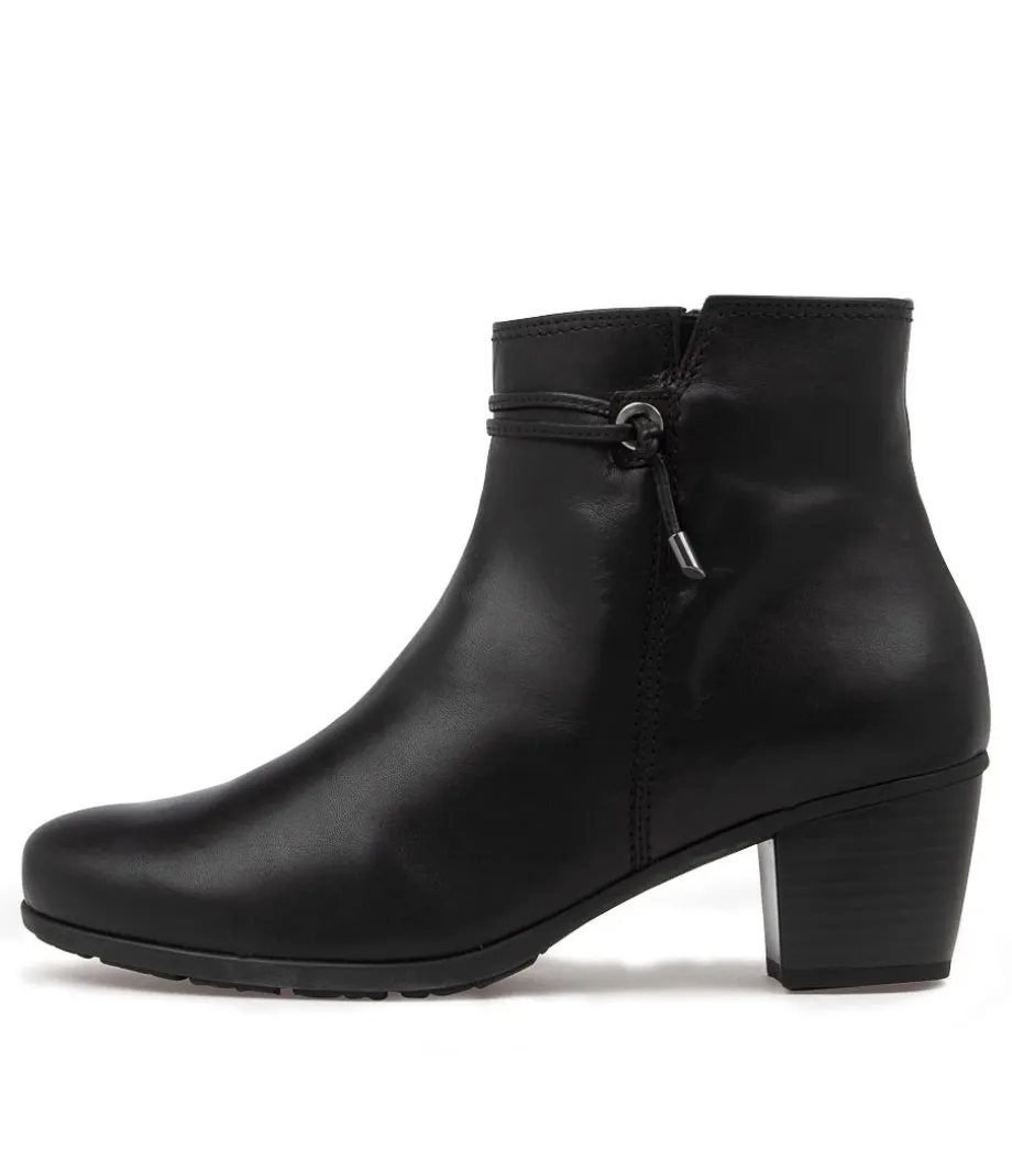 Rena Schwarz Leather Ankle Boots
