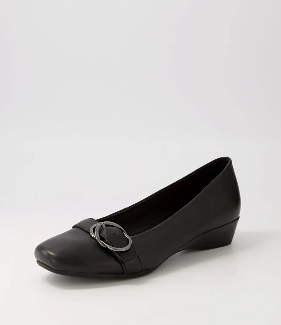 Ryan Black Leather Heels