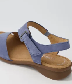 Suraya Heaven Nubuck Sandals